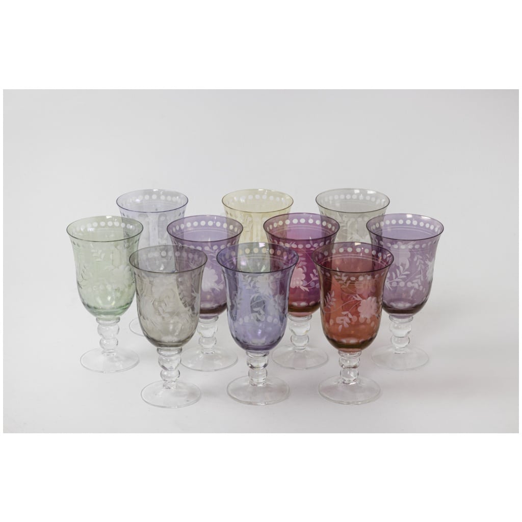 Ensemble de verres de style cristal de bohème, travail contemporain 5