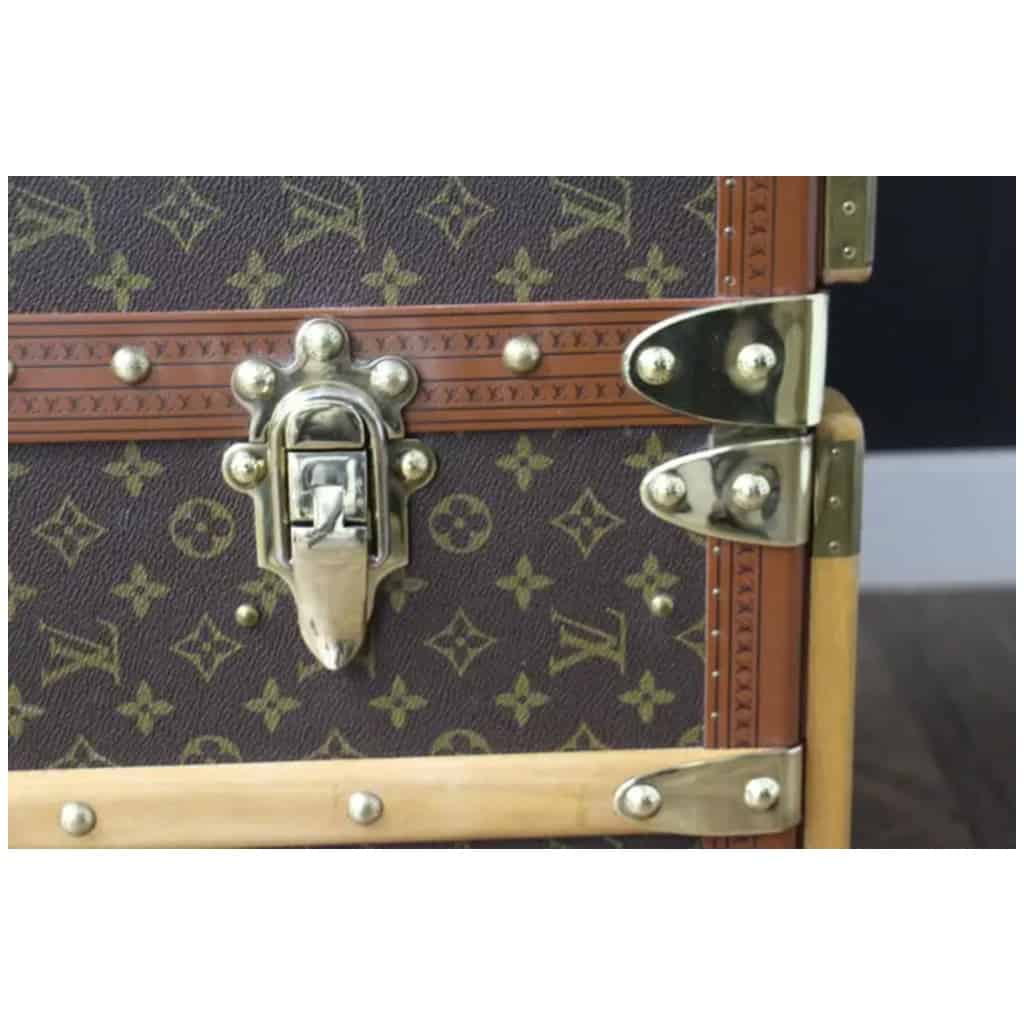 Louis Vuitton 15 wardrobe trunk