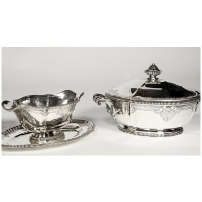 LAPPARRA – VEGETABLE DISH AND ITS SAUCE BOAT IN STERLING SILVER CIRCA XIXnd