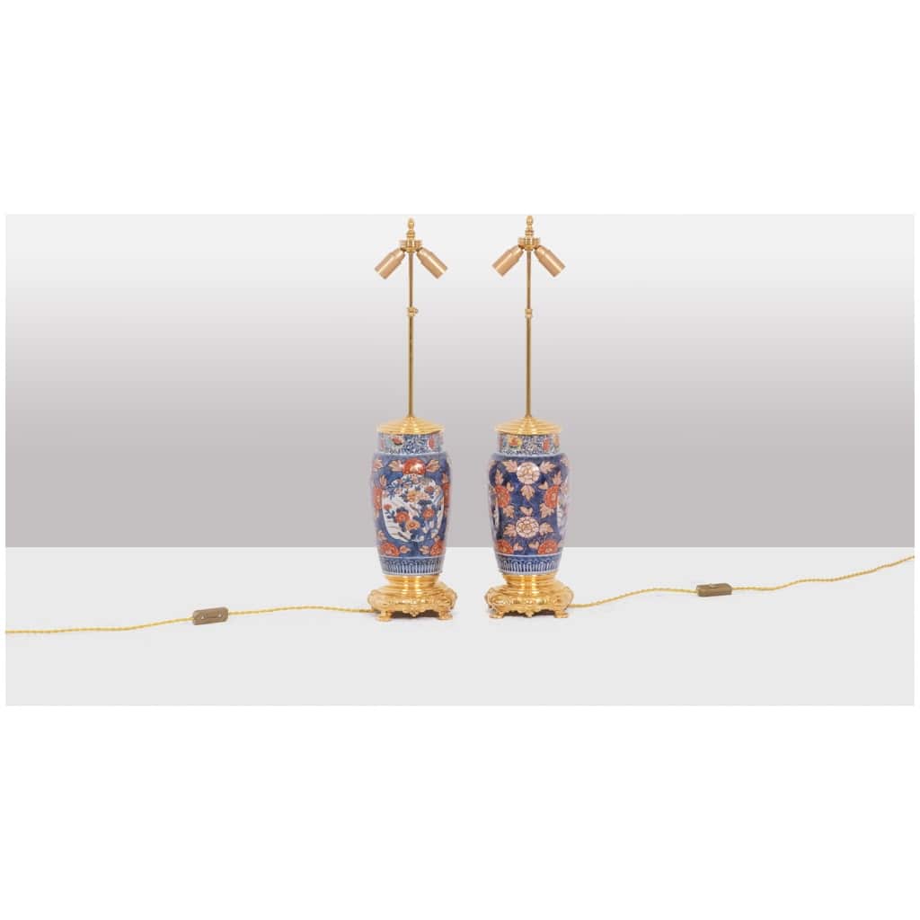 Pair of Imari porcelain and gilded bronze lamps. Circa 1880. 4