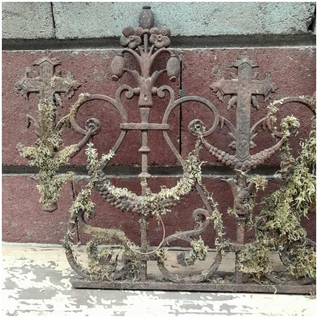 Piece of cemetery gate, XIXTH, cast iron 4