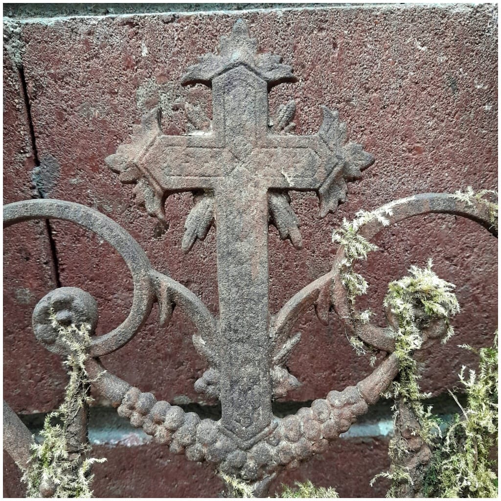 Morceau de grille de cimetière, XIXÈME, fonte de fer 6