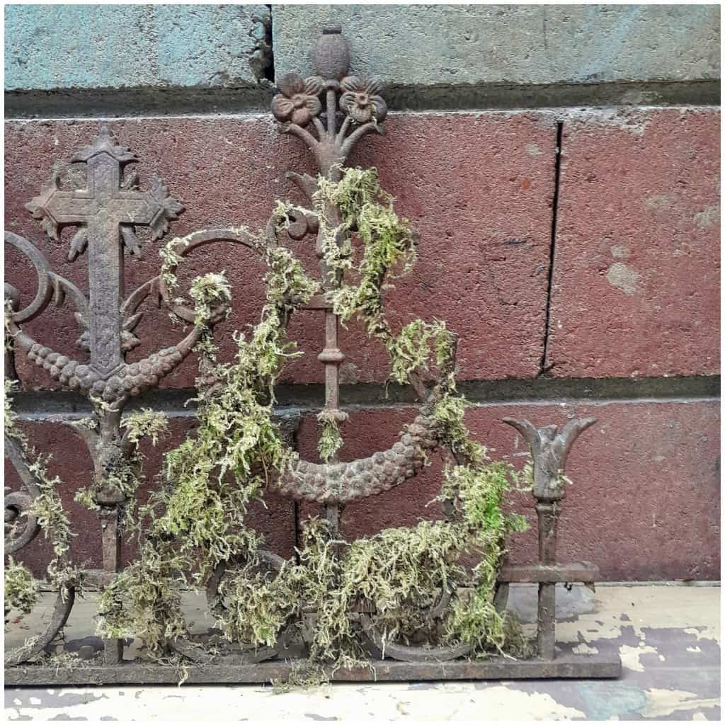 Morceau de grille de cimetière, XIXÈME, fonte de fer 7