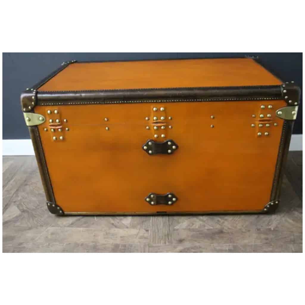 Small orange Louis Vuitton trunk, Small orange Vuitton mail trunk 80 cm 12