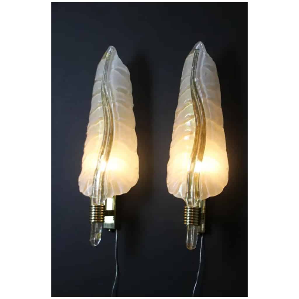 Pair of white and gold Murano glass sconces, in the shape of leaves 13