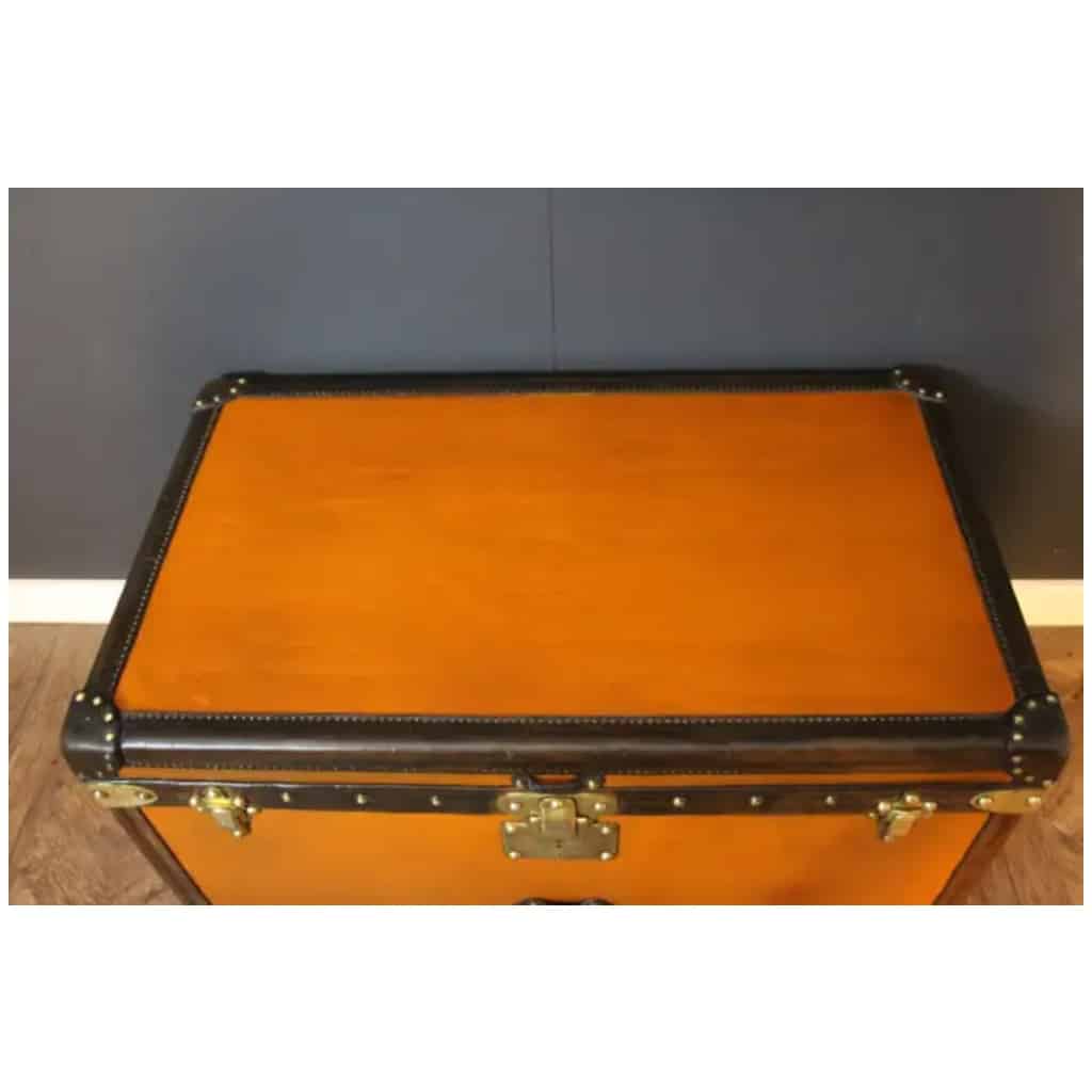 Small orange Louis Vuitton trunk, Small orange Vuitton mail trunk 80 cm 16