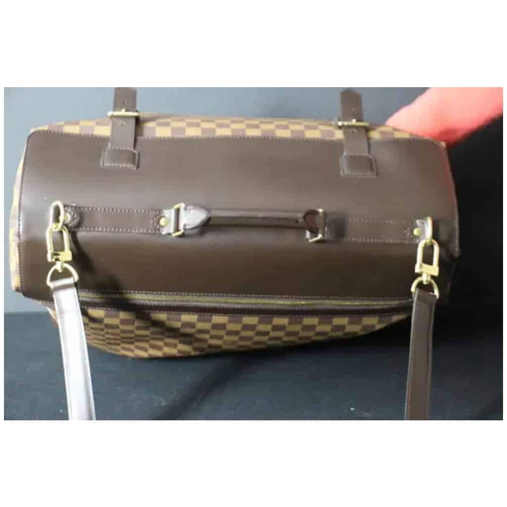 Large Louis Vuitton travel bag, Louis Vuitton ebony checkerboard bag 18