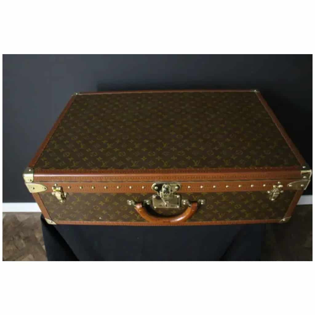 Louis Vuitton monogram suitcase, model Alzer 75 19