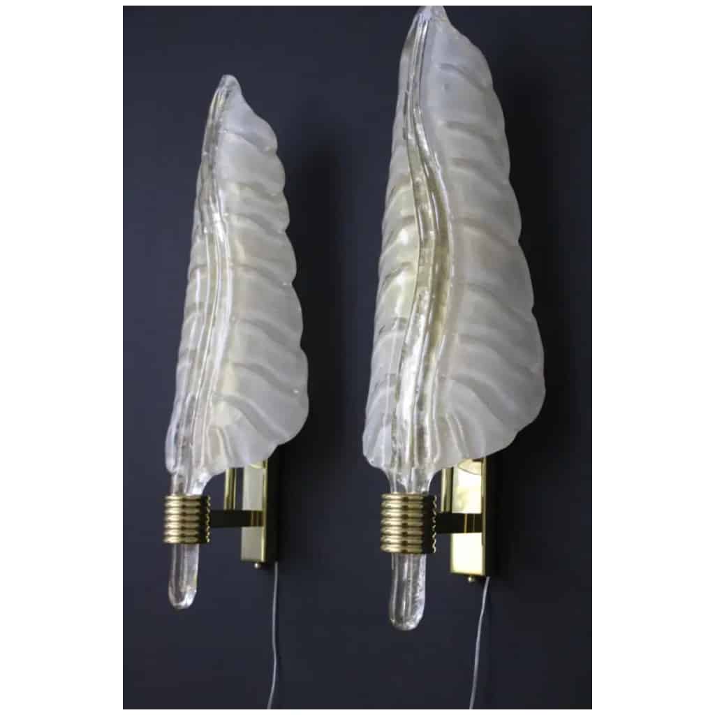 Pair of white and gold Murano glass sconces, in the shape of leaves 19