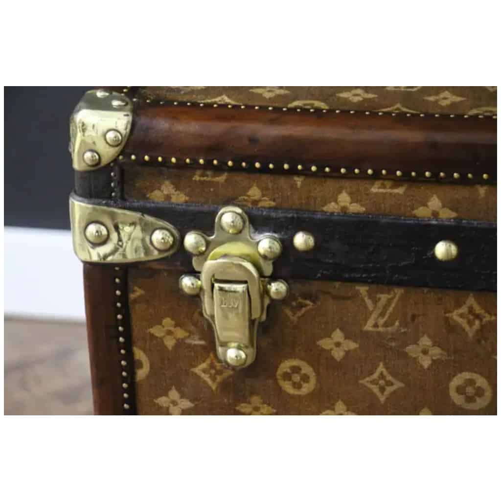 Small Louis Vuitton trunk from the 1890s, Vuitton woven canvas trunk 5