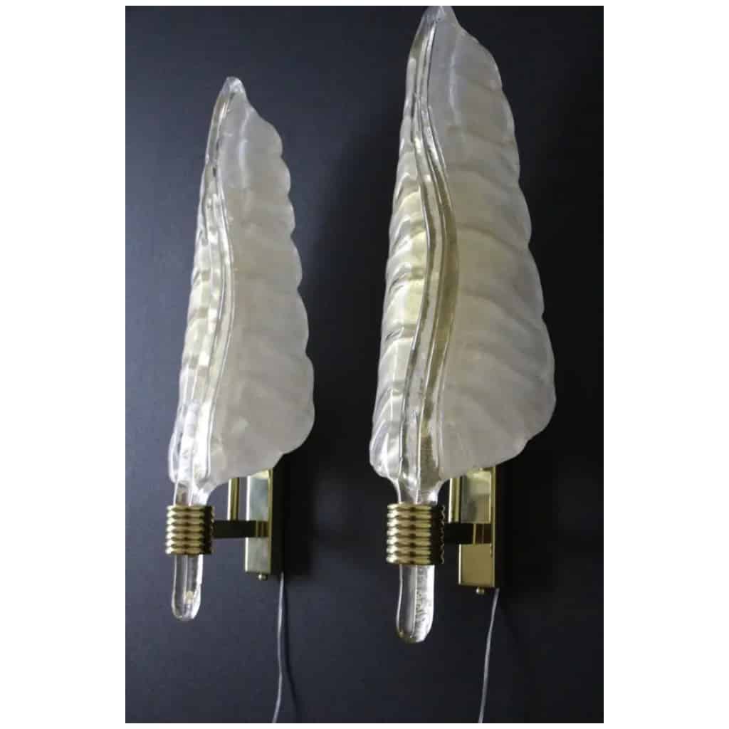 Pair of white and gold Murano glass sconces, in the shape of leaves 5
