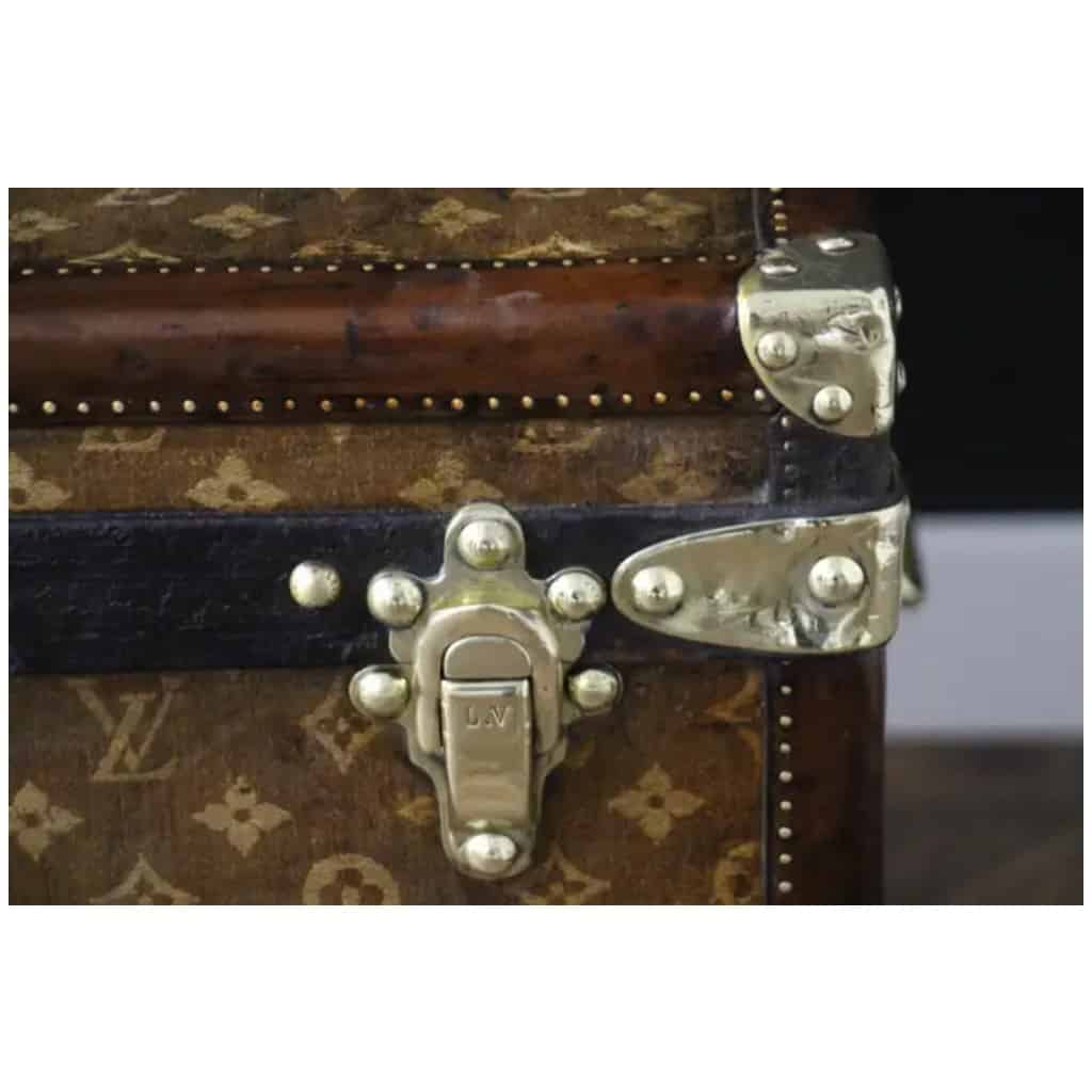 Small Louis Vuitton trunk from the 1890s, Vuitton woven canvas trunk 7