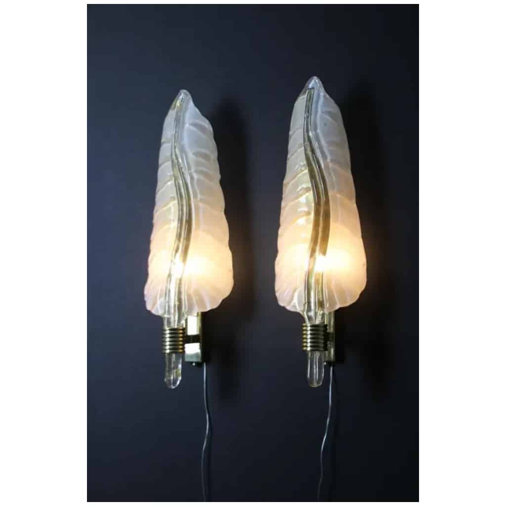 Pair of white and gold Murano glass sconces, in the shape of leaves 10