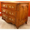 Commode de mariage Lyonnaise 18è siècle en Noyer Massif 18