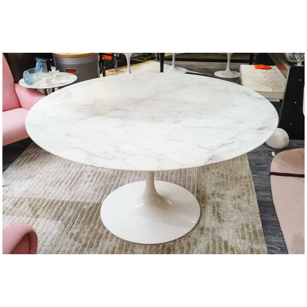 Eero SAARINEN (1910 – 1961) & KNOLL INTERNATIONAL , éditeur,Table 137 cm 7