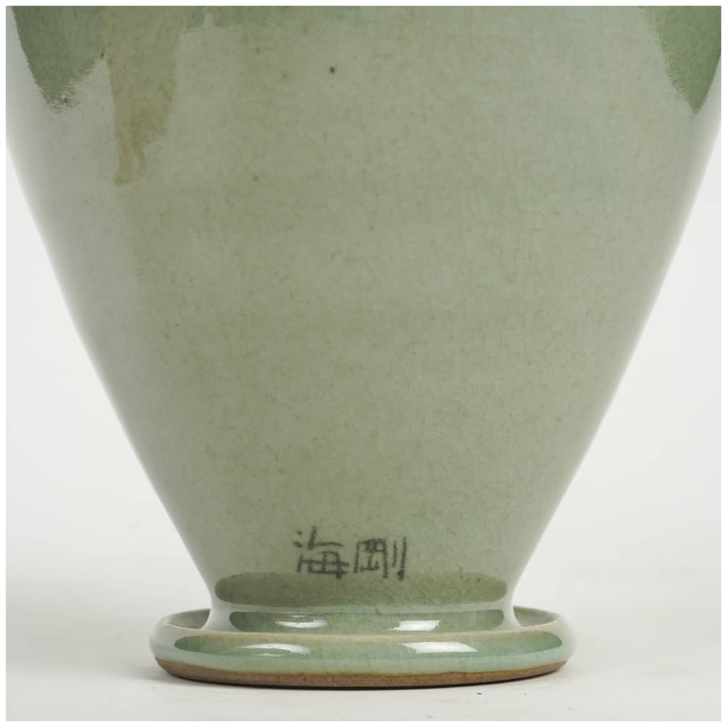 Korean baluster-shaped cetadon vase 8