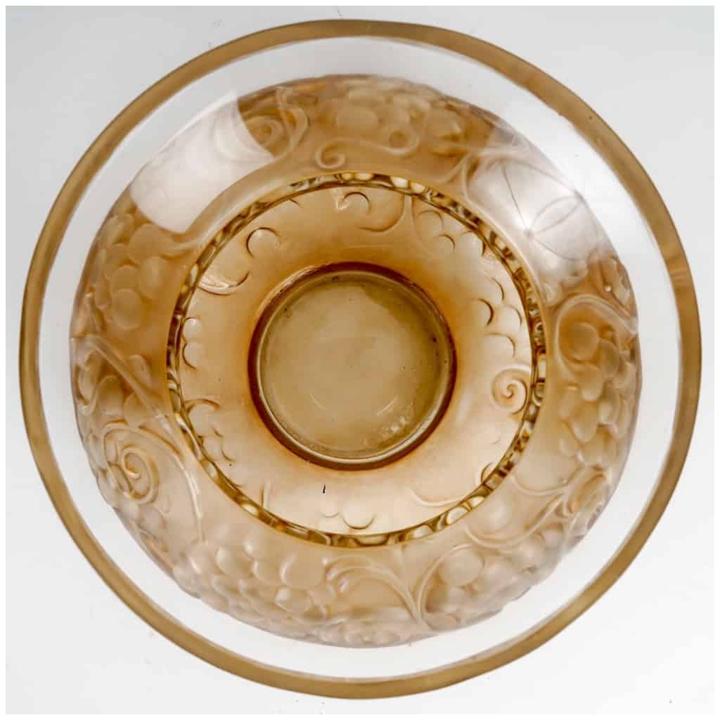 1930 René Lalique – Fontainebleau Vase White Glass Sepia Patina 5