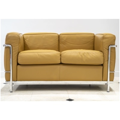 Le Corbusier & Cassina – LC2 Fauve Leather Sofa 3