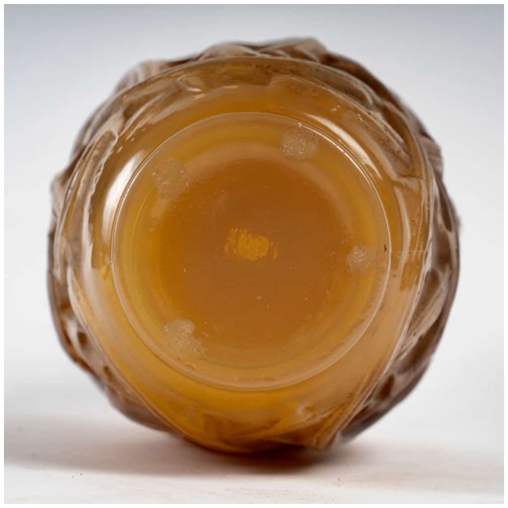1921 René Lalique – Bramble Vase Butterscotch Glass Patinated Gray 7