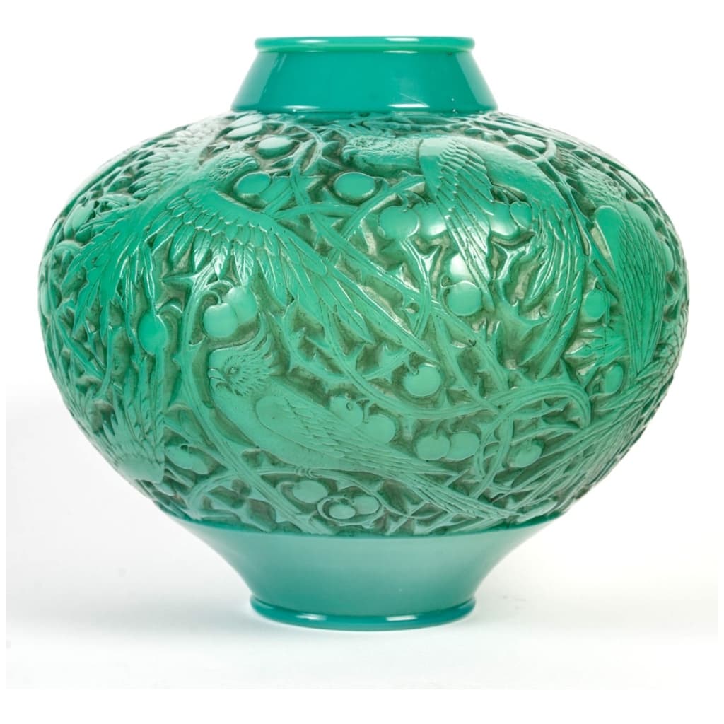 1924 René Lalique – Vase Aras Verre Vert Jade Patiné Gris 5