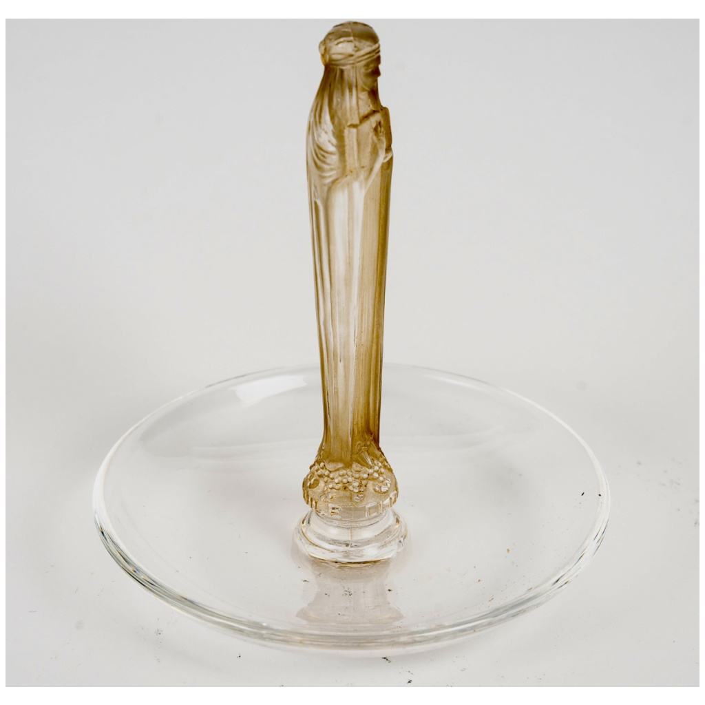 1925 René Lalique – Baguier Ashtray Clos Sainte Odile White Glass Sepia Patina 7
