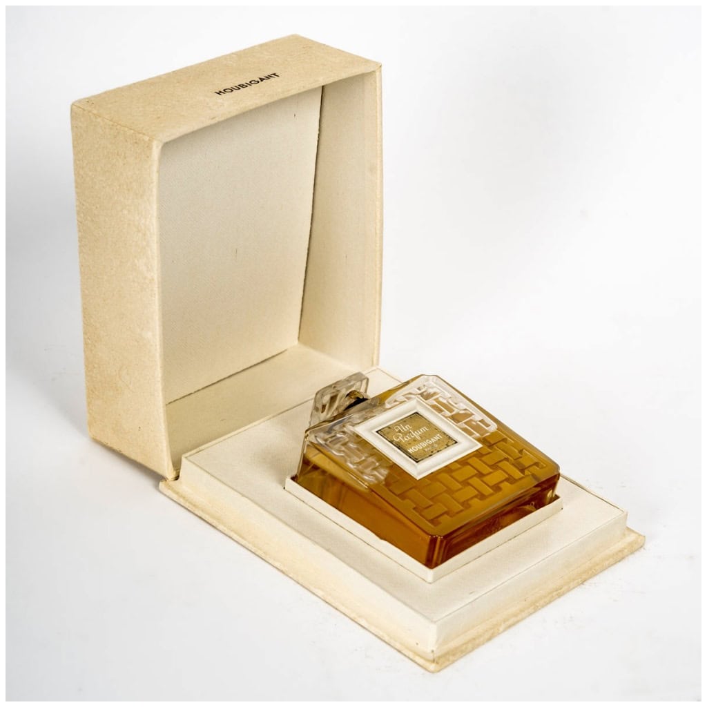 1919 René Lalique – Flacon Un Parfum Verre Blanc Scellé Avec Boîte pour Houbigant 4