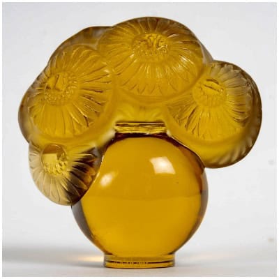 1931 René Lalique – Marigolds Stamp Amber Yellow Glass