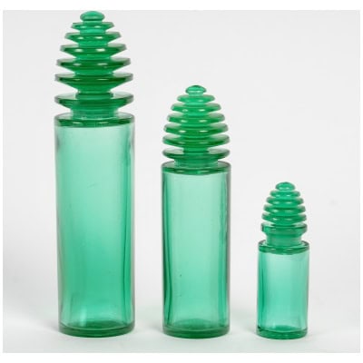 1929 René Lalique – Suite Of 3 Sans Adieu Emerald Green Glass Bottles For Worth