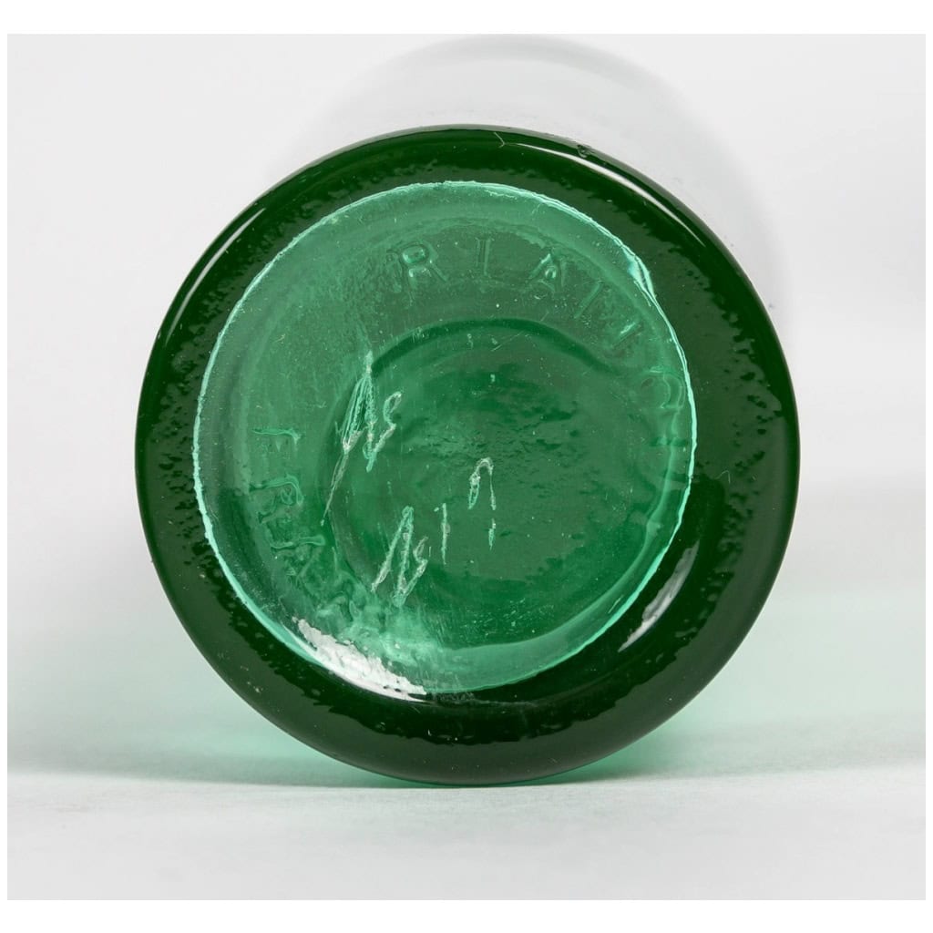 1929 René Lalique – Suite Of 3 Sans Adieu Emerald Green Glass Bottles For Worth 7