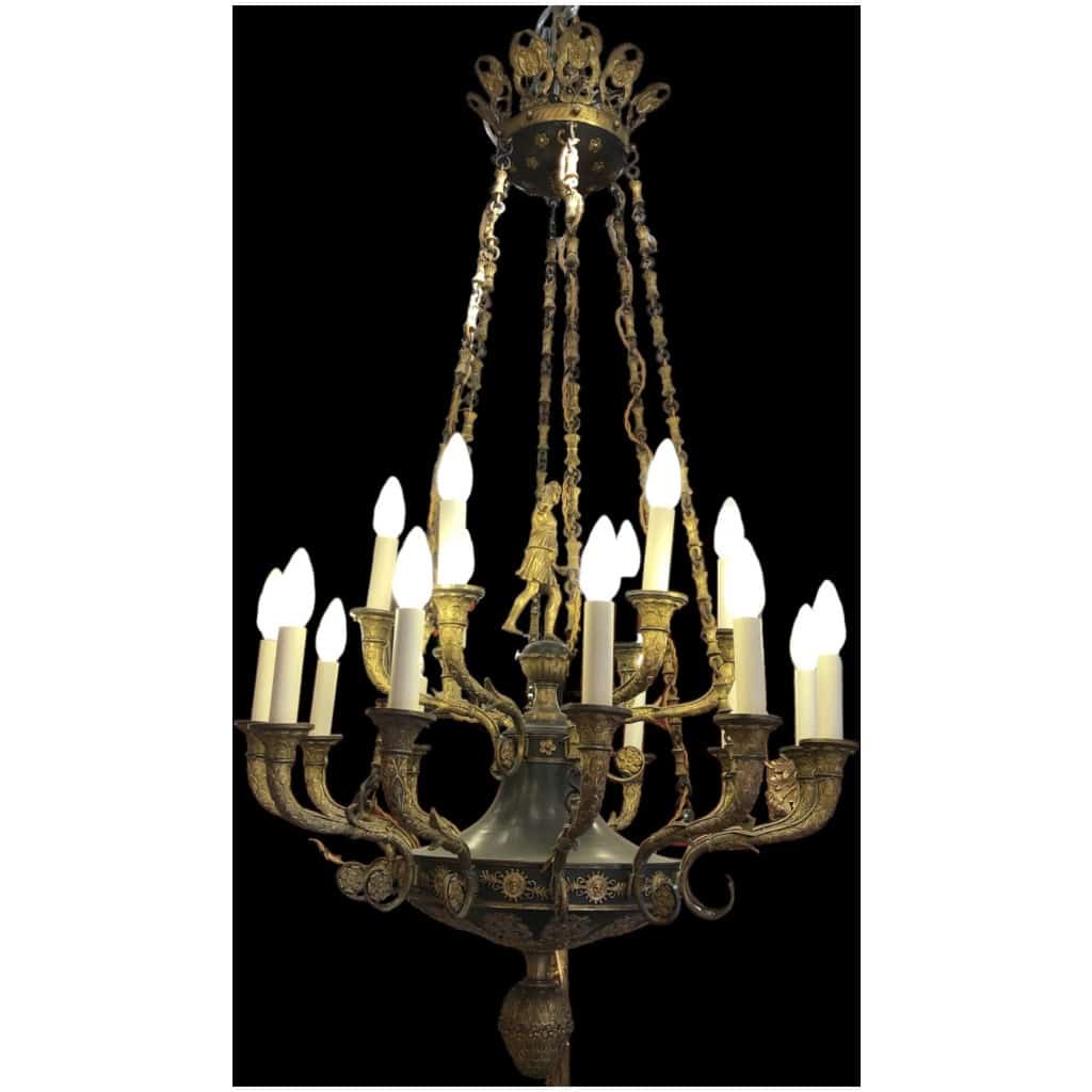 Important lustre Empire 18 lumières en bronze ciselé et doré. Travail du début 19ème siècle d’époque Empire 6