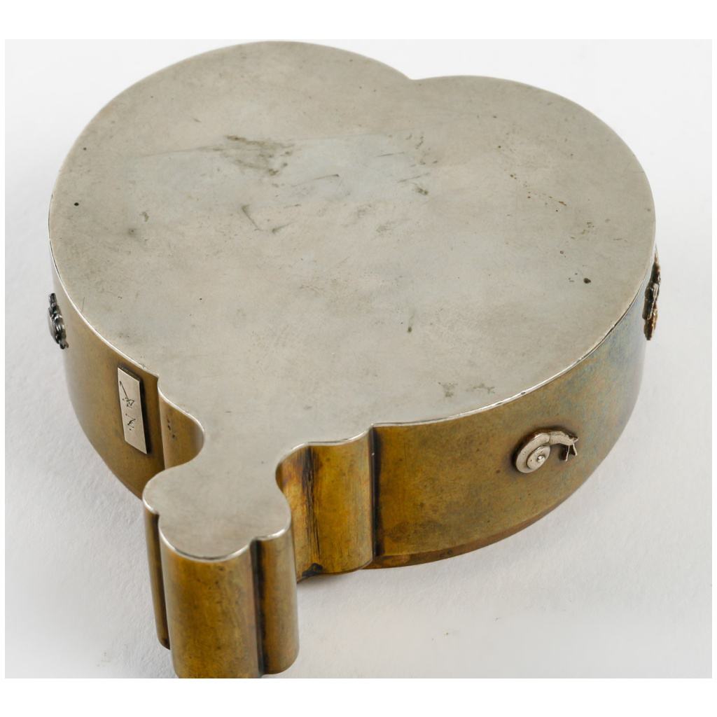 Rare metal fan-shaped covered box 11