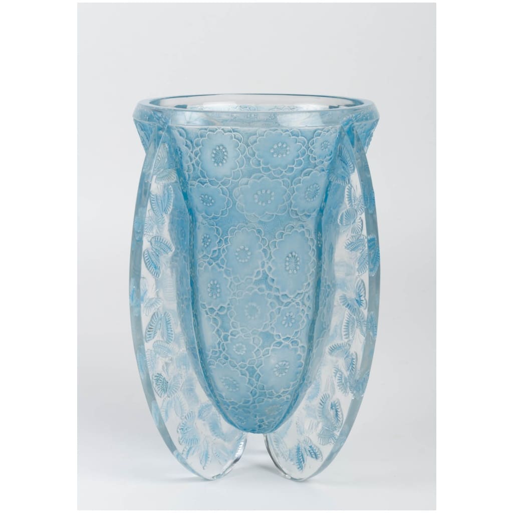 René LALIQUE (1860 – 1945) Vase “Butterflies” – 1936 7