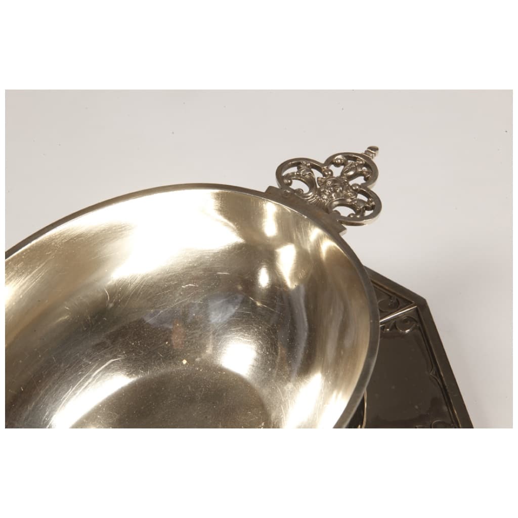 CARDEILHAC – SAUCE BOAT ON ITS SILVER TRAY MASCARONS 13th century XNUMX