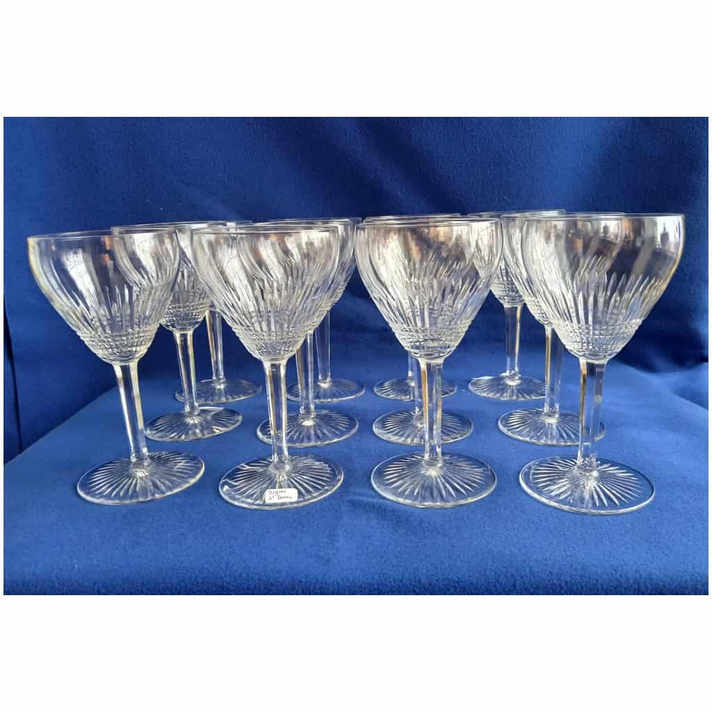 12 GRANDS VERRES À VIN ROUGE EN CRISTAL SAINT LOUIS MODÈLE COLI 3