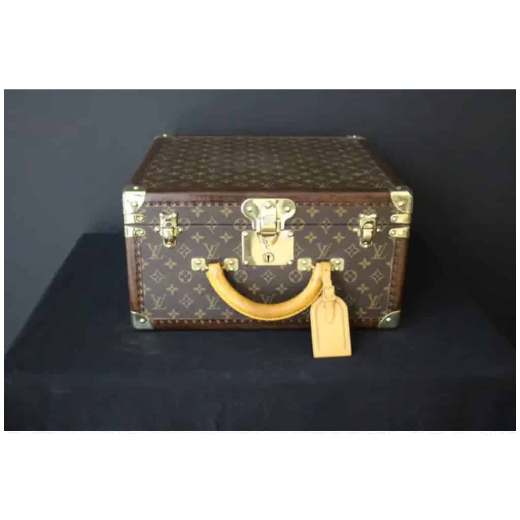 Malle à chapeau Louis Vuitton carrée, boite a chapeaux Vuitton carrée 40 5