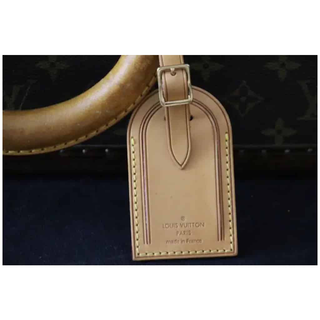 Malle à chapeau Louis Vuitton carrée, boite a chapeaux Vuitton carrée 40 10
