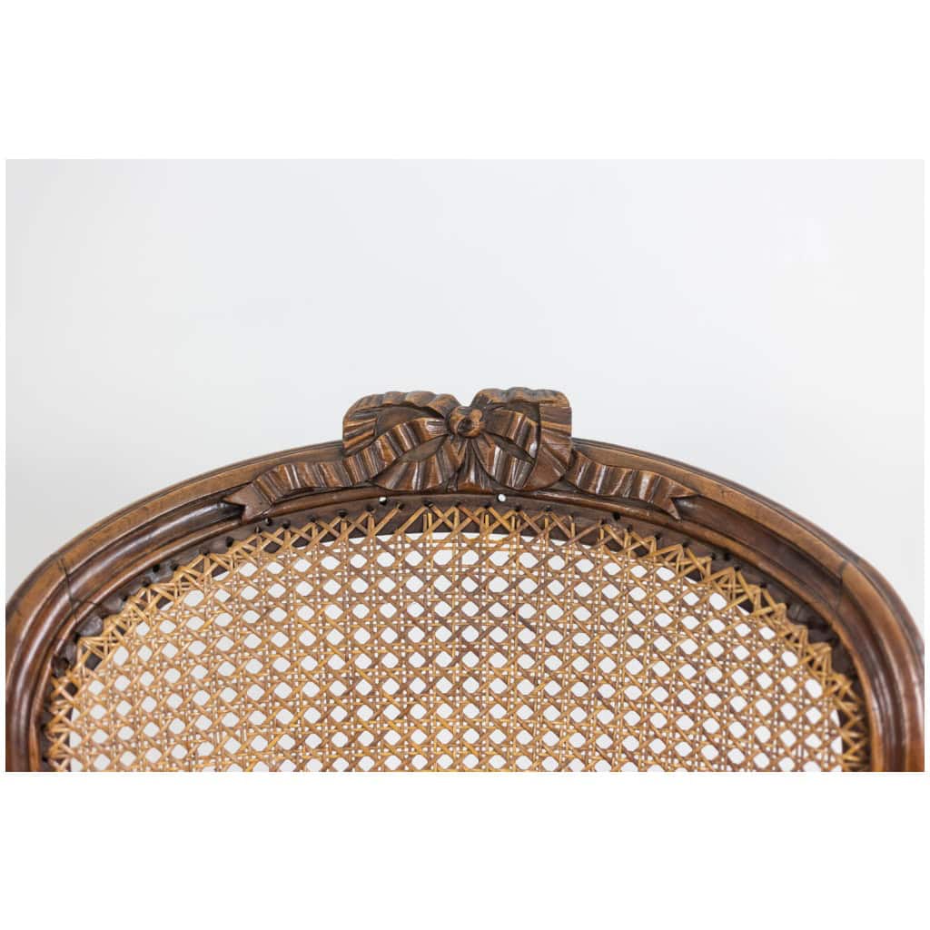 Paire de fauteuils « cabriolet » en noyer et cannage. Époque Louis XV. LS5209325 9