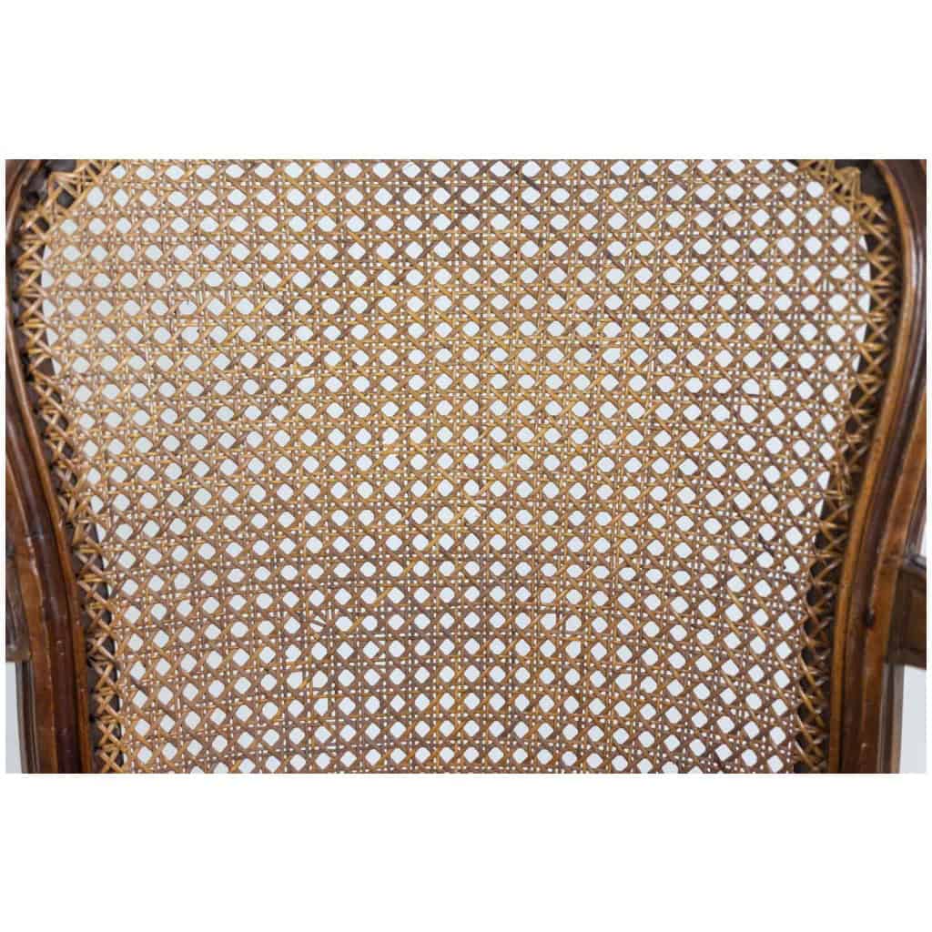 Paire de fauteuils « cabriolet » en noyer et cannage. Époque Louis XV. LS5209325 10