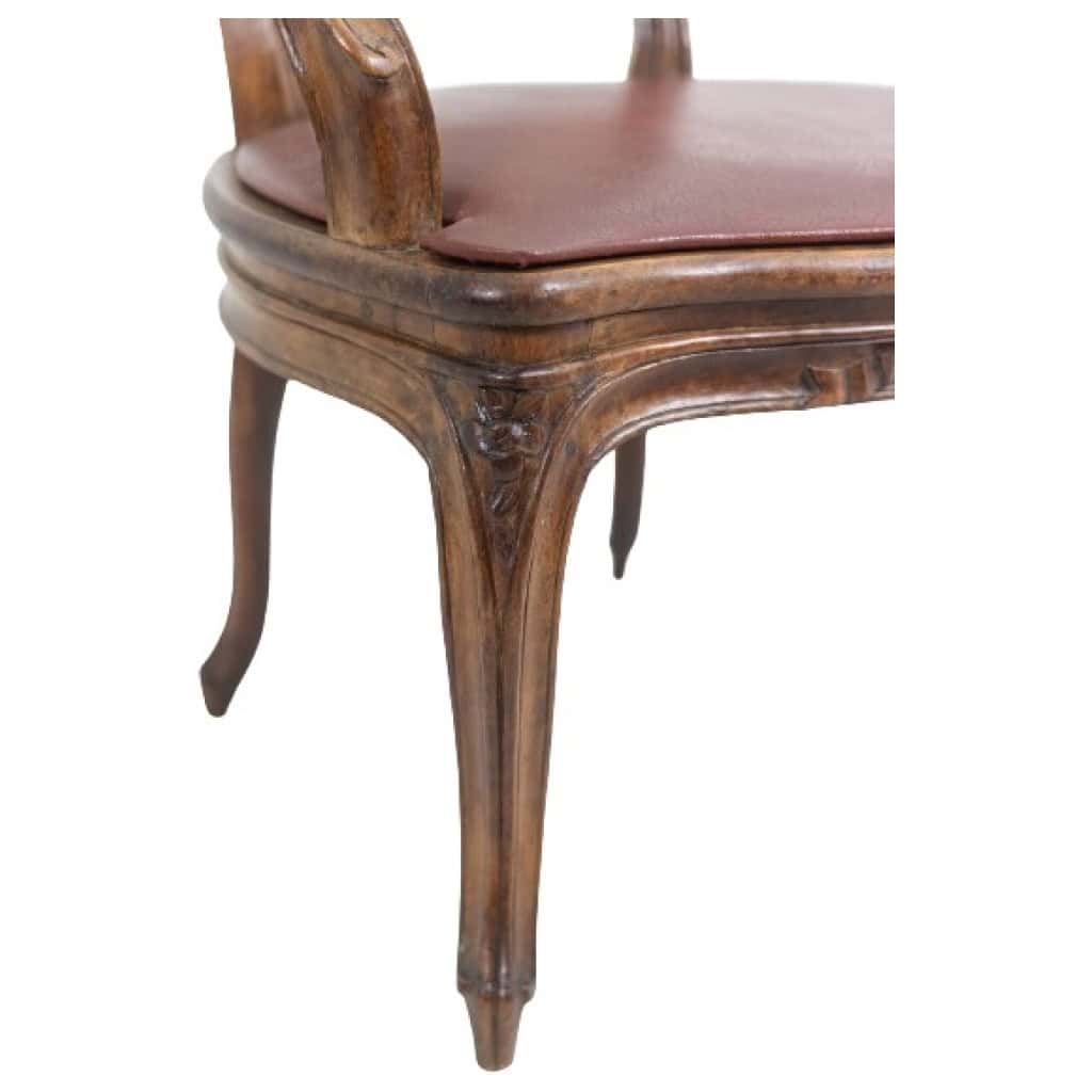 Paire de fauteuils « cabriolet » en noyer et cannage. Époque Louis XV. LS5209325 13
