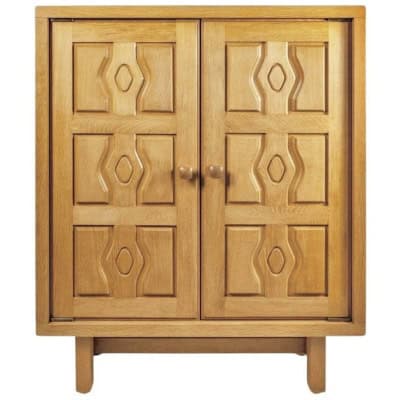 1950 Armoire basse en chêne massif par Guillerme et Chambron 3