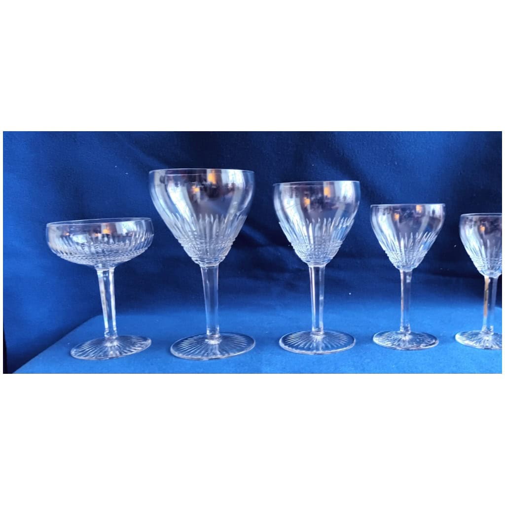 12 VERRES À VIN BLANC CRISTAL SAINT LOUIS MODÈLE COLI 7