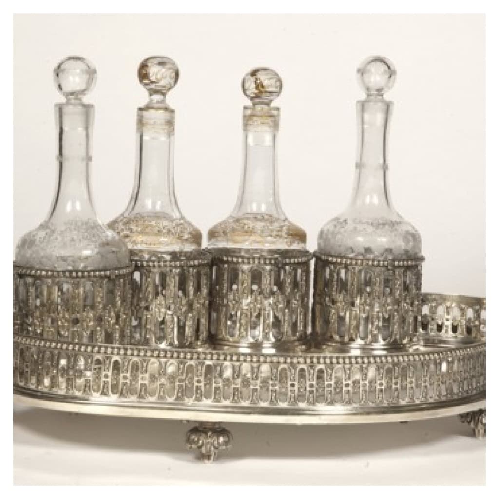 ORFÈVRE ODIOT – CABARET EN ARGENT MASSIF ET 4 FLACONS EN CRISTAL XIXE 11