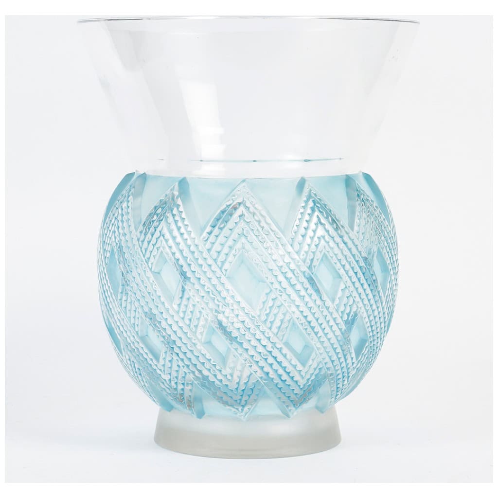 René Lalique ,1935 Vase Entrelacs 9