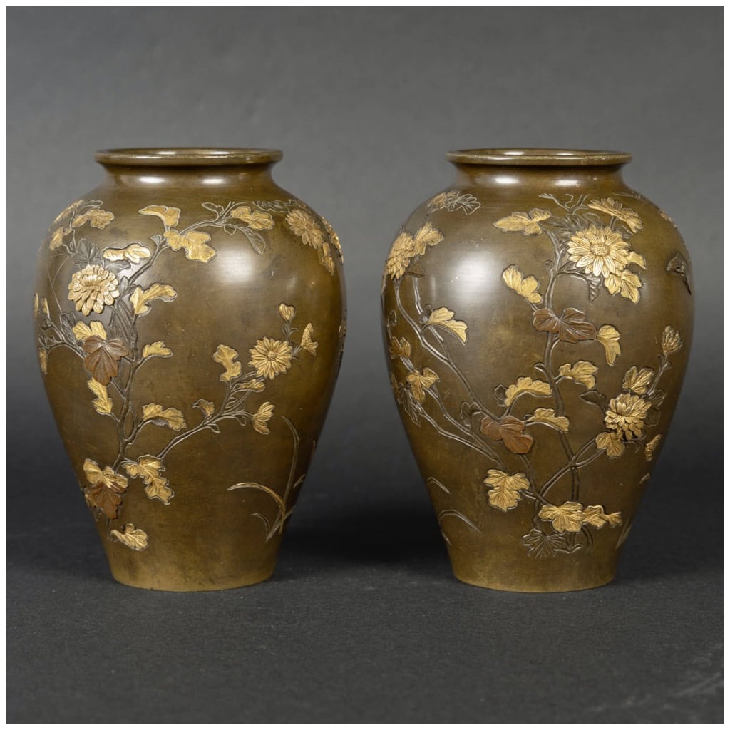 Paire de vase japonais en bronze 3