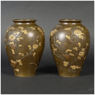 Paire de vase japonais en bronze