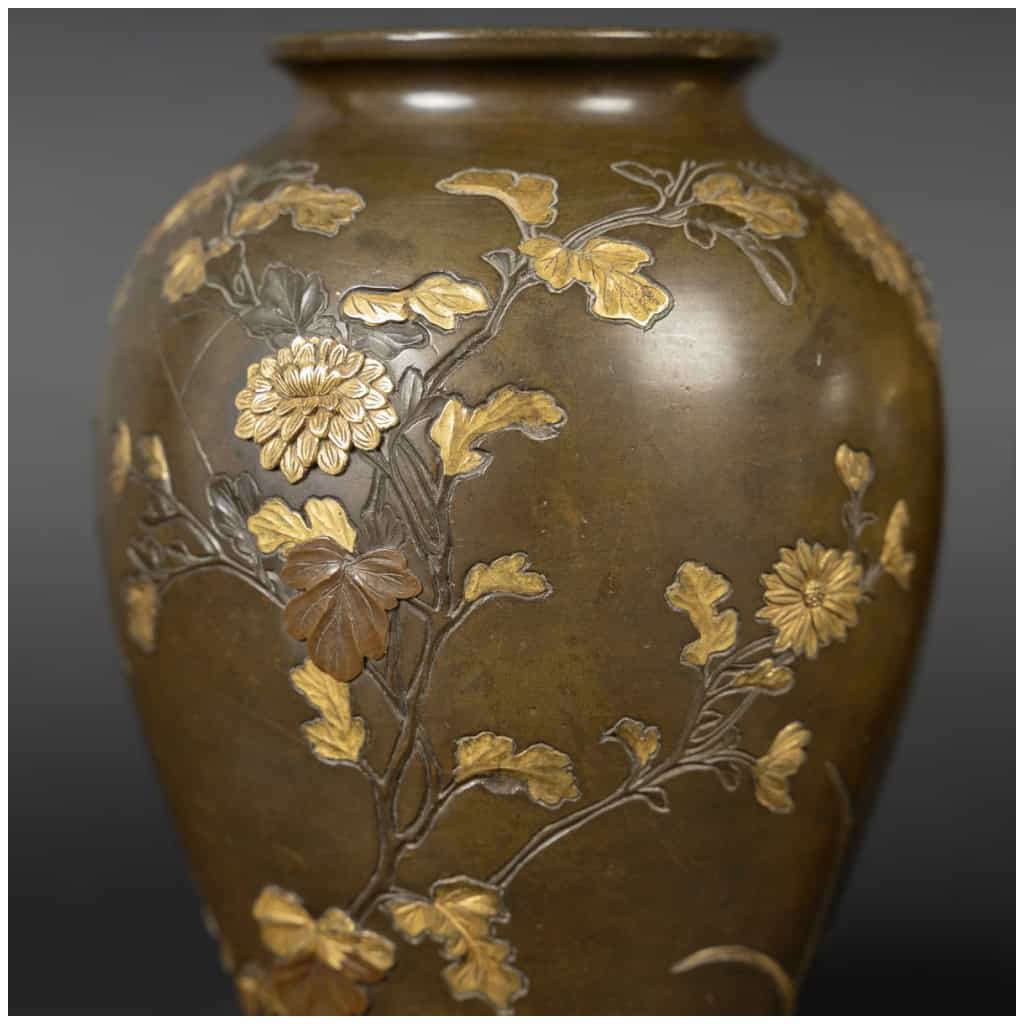 Paire de vase japonais en bronze 4