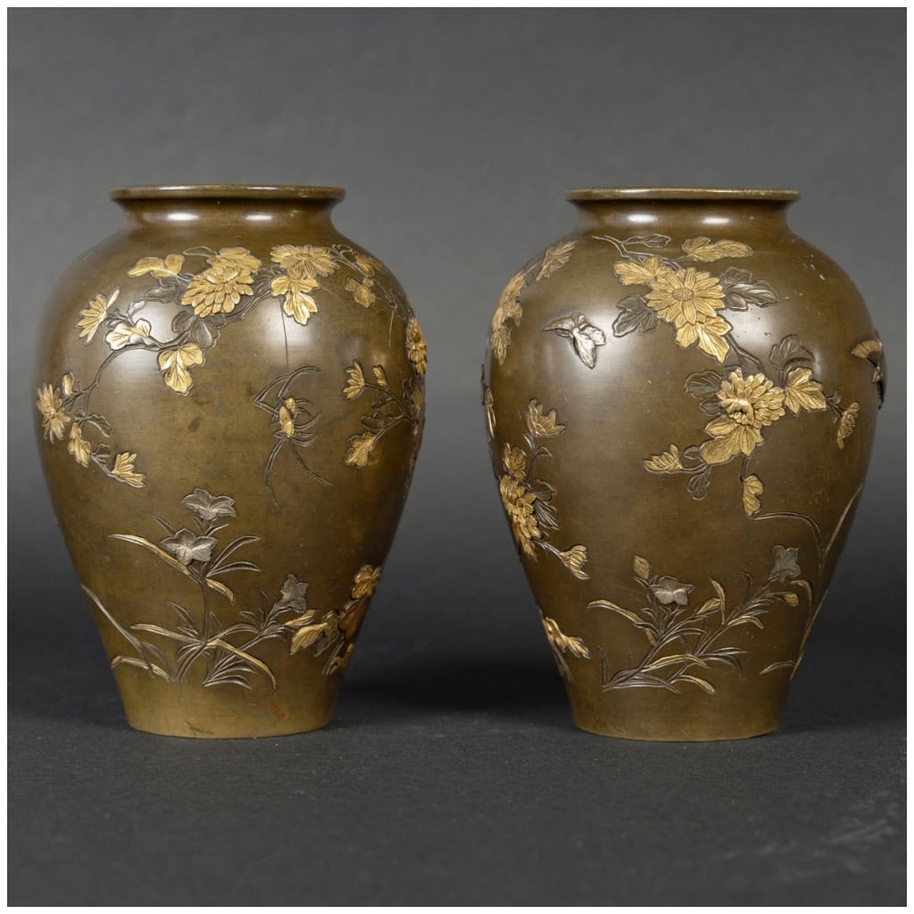 Paire de vase japonais en bronze 6