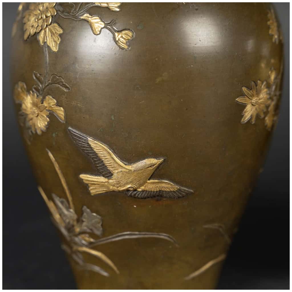 Paire de vase japonais en bronze 9