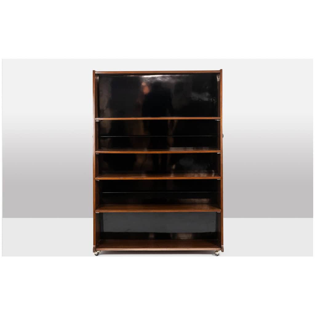 “Double-sided” rosewood bookcase on casters. Circa 1960. LS58761008H 3