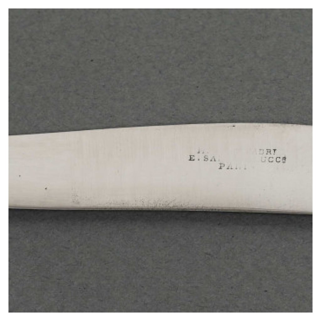 ORFÈVRE MERITE – ENSEMBLE DE 36 COUTEAUX EN NACRE ET ARGENT FIN XIXE 34